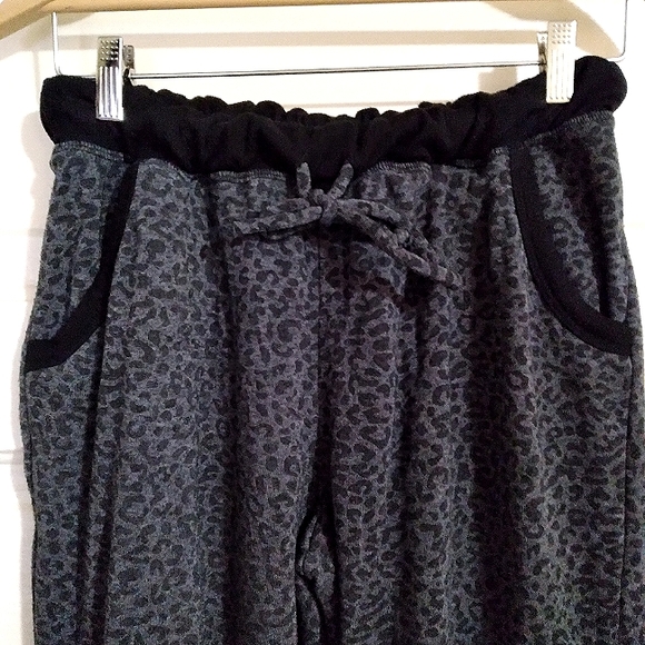 Leopard Print Joggers - Picture 3 of 5
